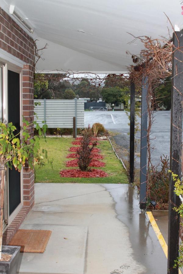 Chalambar Motel アララト エクステリア 写真